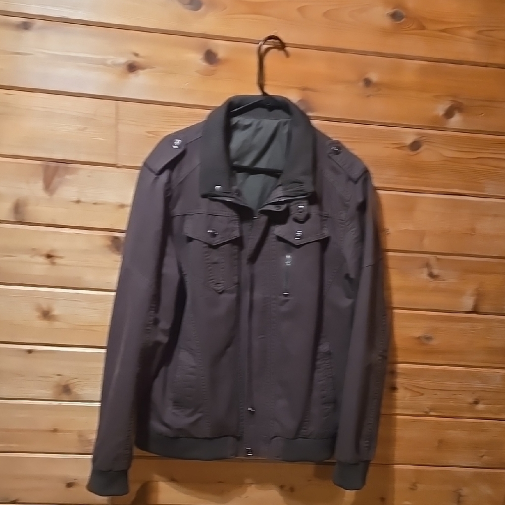 Men's Grey/Black Jacket